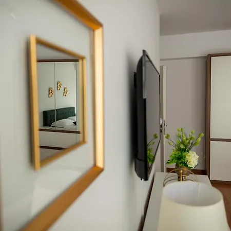 Apartment Coresi Vibe